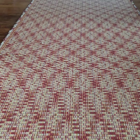 Beautiful Hand Loomed Area Rug - Picture 2 of 5